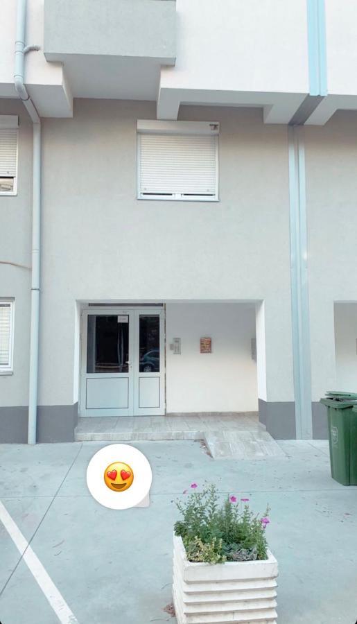 New Cozy Apartment Скоп'є Екстер'єр фото